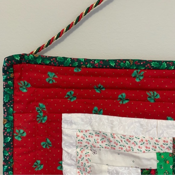 Quilted Wreath Wall Hanging - Picture 3 of 4